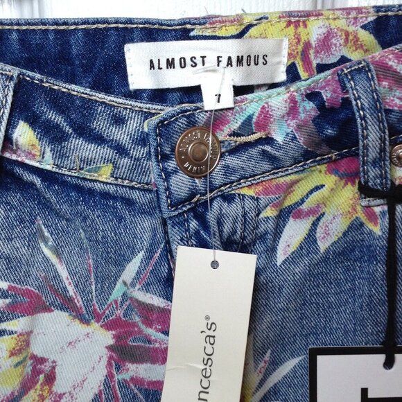 NWT Almost Famous "7" Mom Shorts, Bohemian, Hippie Chic, Coachella, Burning Man - Picture 2 of 5